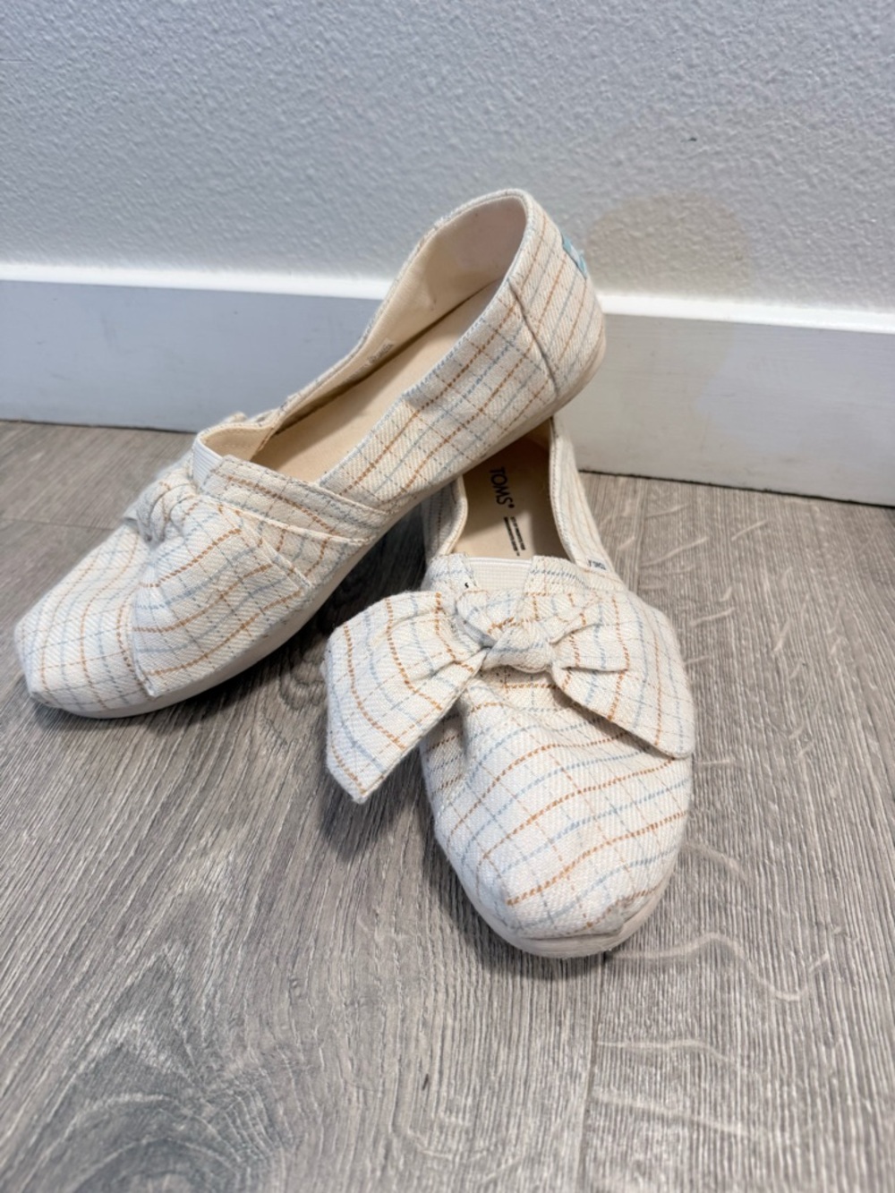 TOMS Cream Plaid Knot-Front Slip-Ons - Picture 6 of 7